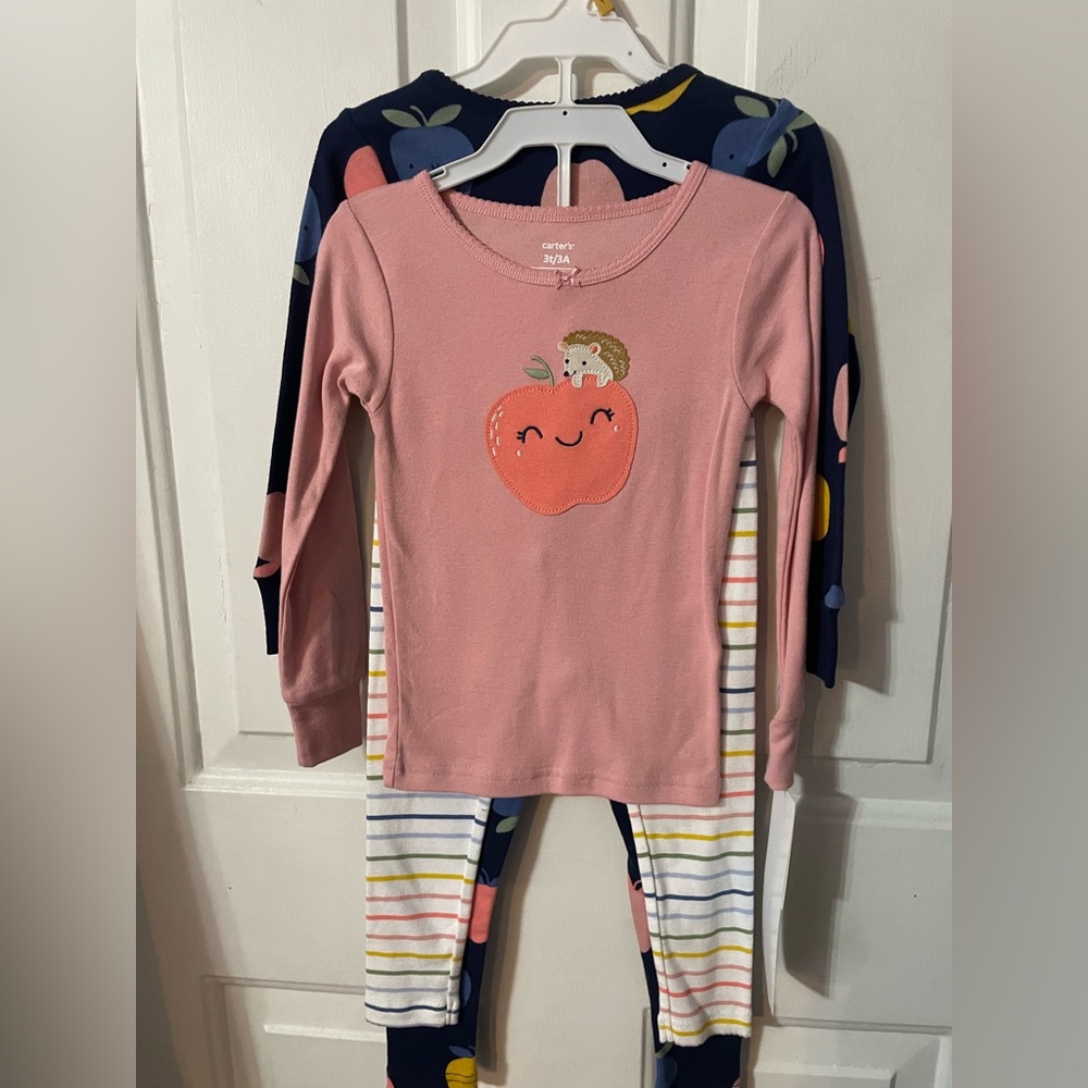 NWT, Carter’s 2-piece, girls, size 3T Cotton, footless pj’s